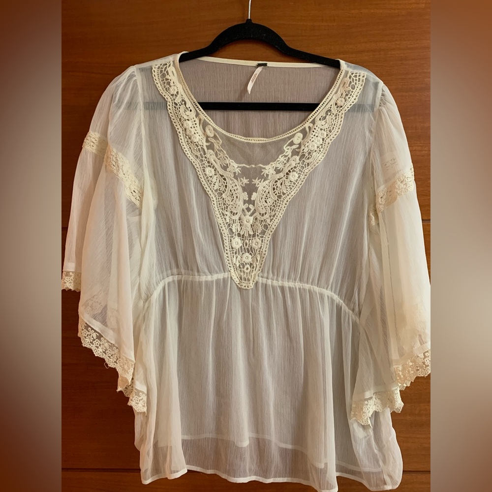 Free People lace top (size M)
